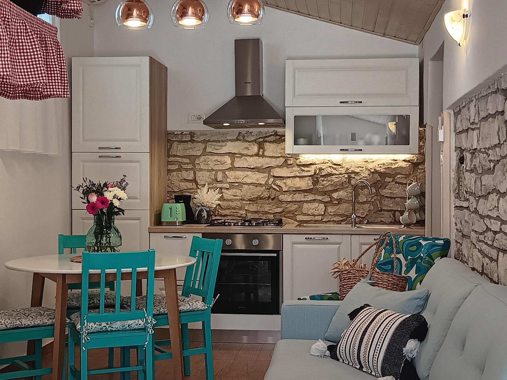 Authentic Istria&Pet Friendly Apartment Banko Near Rovinj Kanfanar Ngoại thất bức ảnh